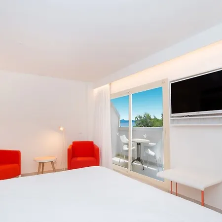 Iberostar Waves Alcudia Park 4* פלאיה דה מורו